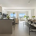 Sea View In - Oceana Gardens - 3 Bedrooms Apartment