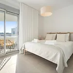 Sea View In - Oceana Gardens - 3 Bedrooms Estepona