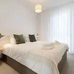 Apartment Sea View In - Oceana Gardens - 3 Bedrooms Estepona