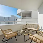 Sea View In - Oceana Gardens - 3 Bedrooms Apartment