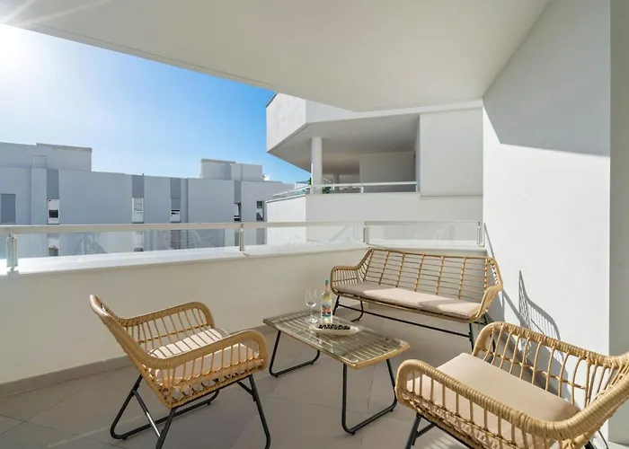 Sea View In - Oceana Gardens - 3 Bedrooms Apartman